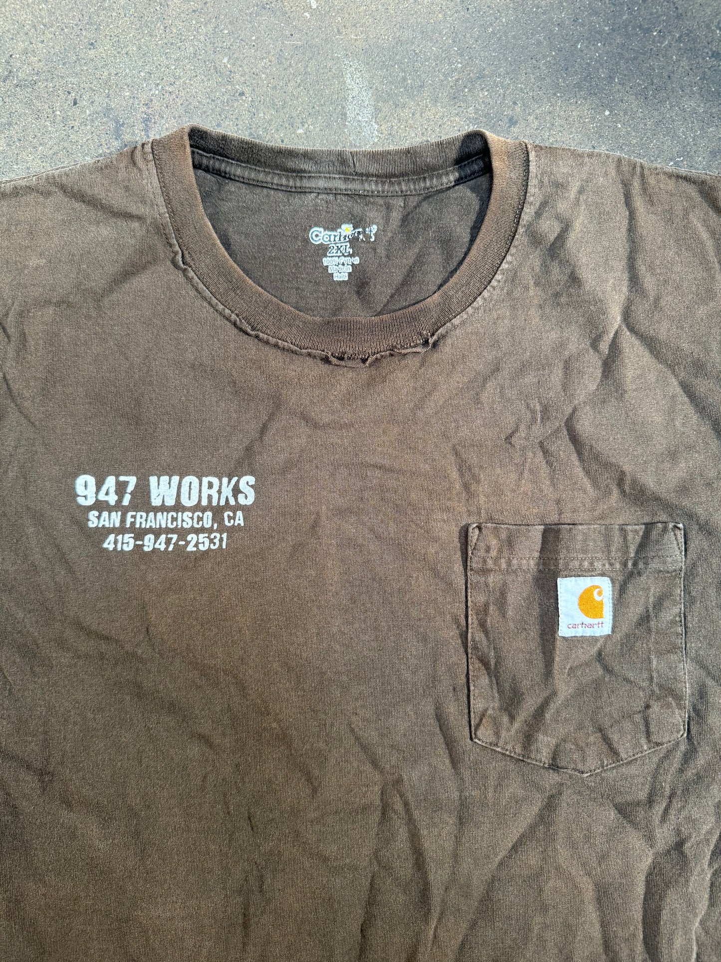 Vintage 2XL Carhartt Heavyweight 947 WORKS Staple Pocket T Brown