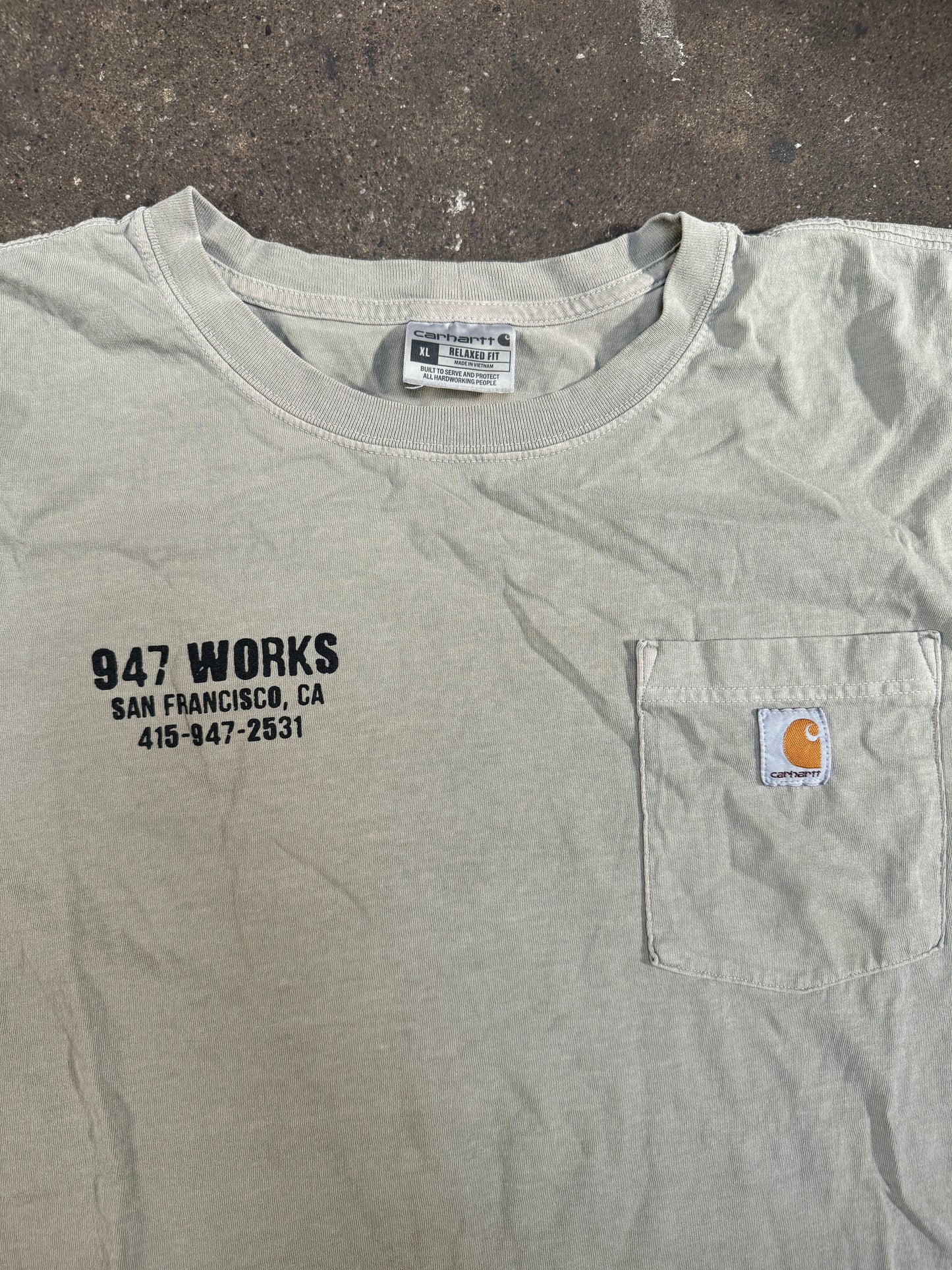 XL Carhartt Relaxed Fit 947 WORKS Staple Pocket T Off White